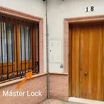 Descubrehome Postigo Inner Patio